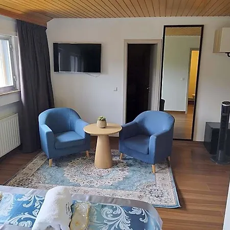 Whiteswan Ξενοδοχείο 4*