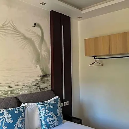 Whiteswan Ξενοδοχείο 4*