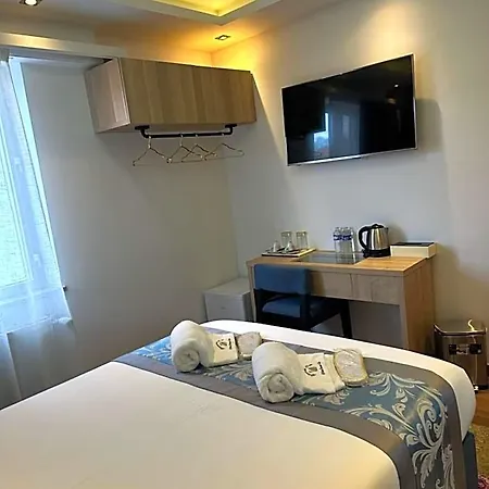 Whiteswan 4*