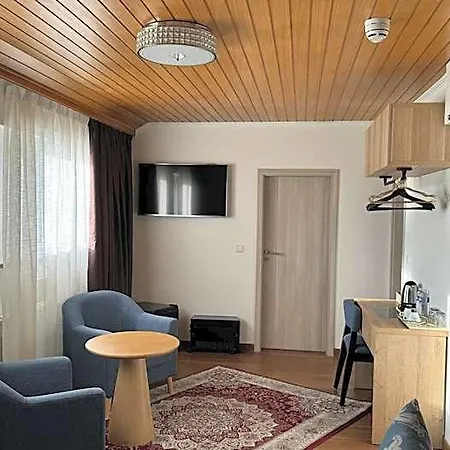 Whiteswan 4* Канач